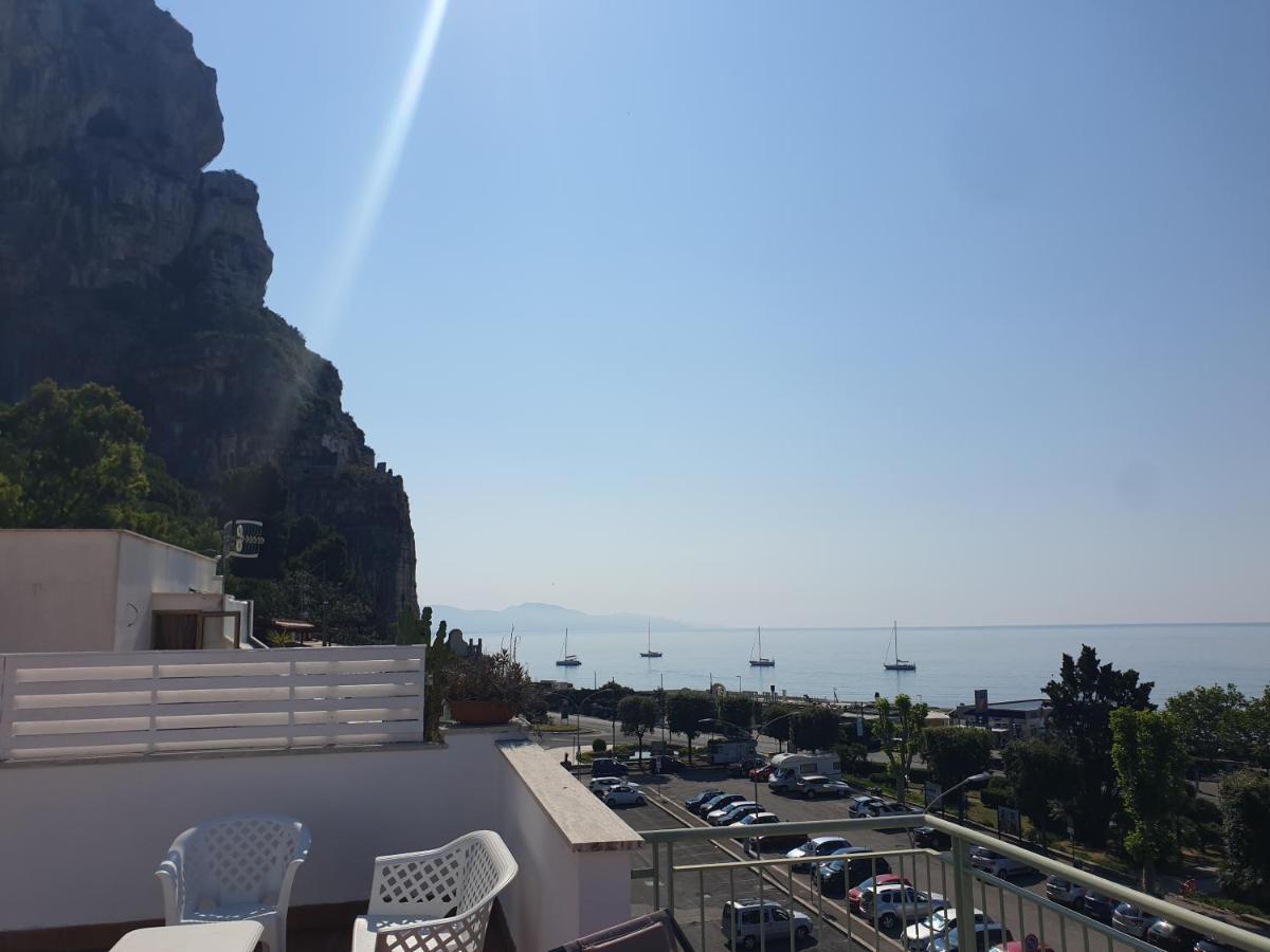Reale Apartments Terracina Exterior foto