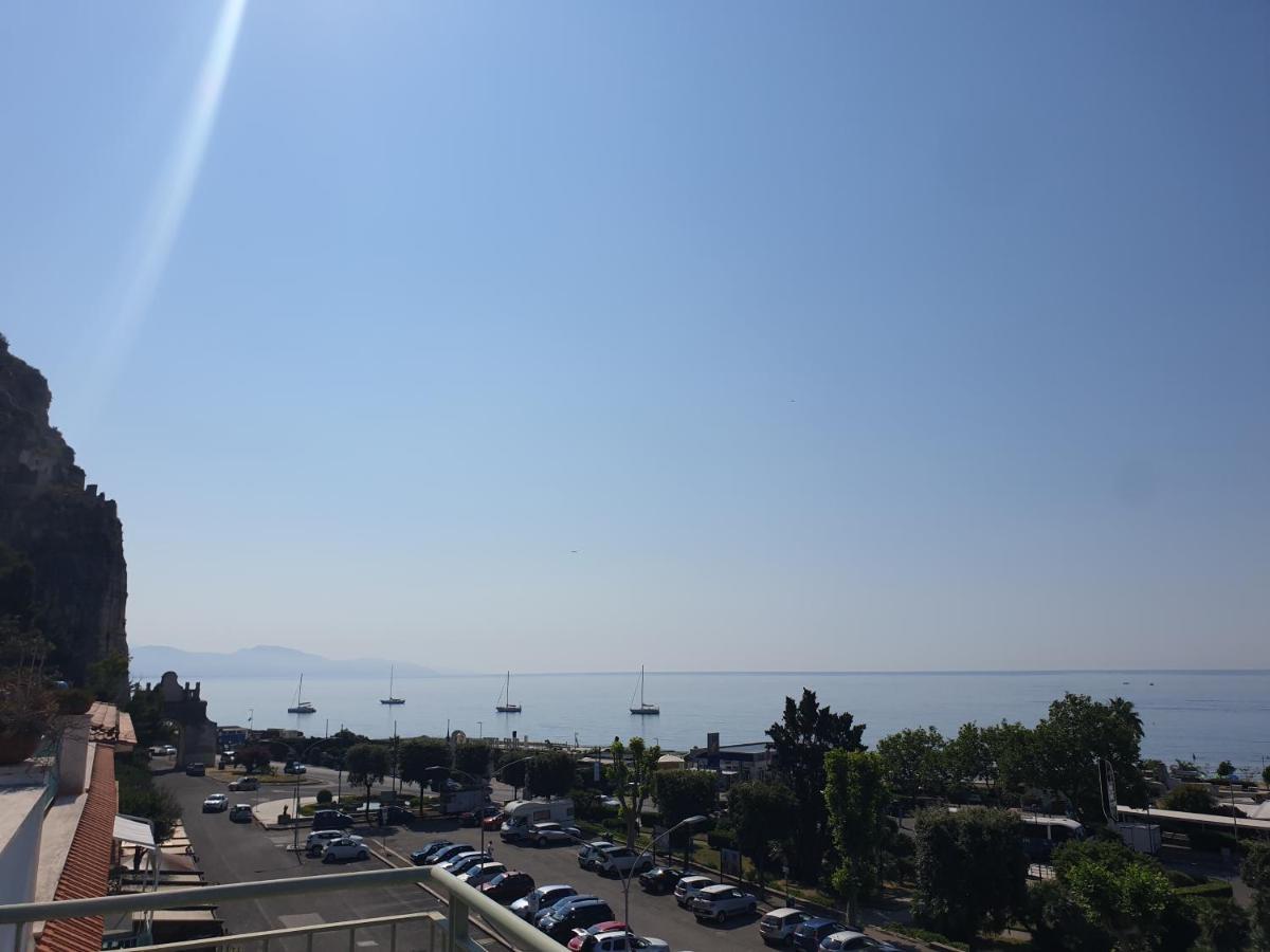 Reale Apartments Terracina Exterior foto
