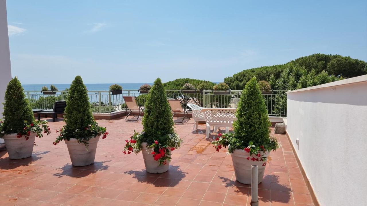 Reale Apartments Terracina Exterior foto